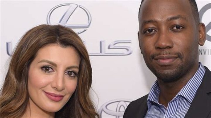 Is Lamorne Morris In A Relationship With His On-screen Girlfriend Nasim Pedrad?