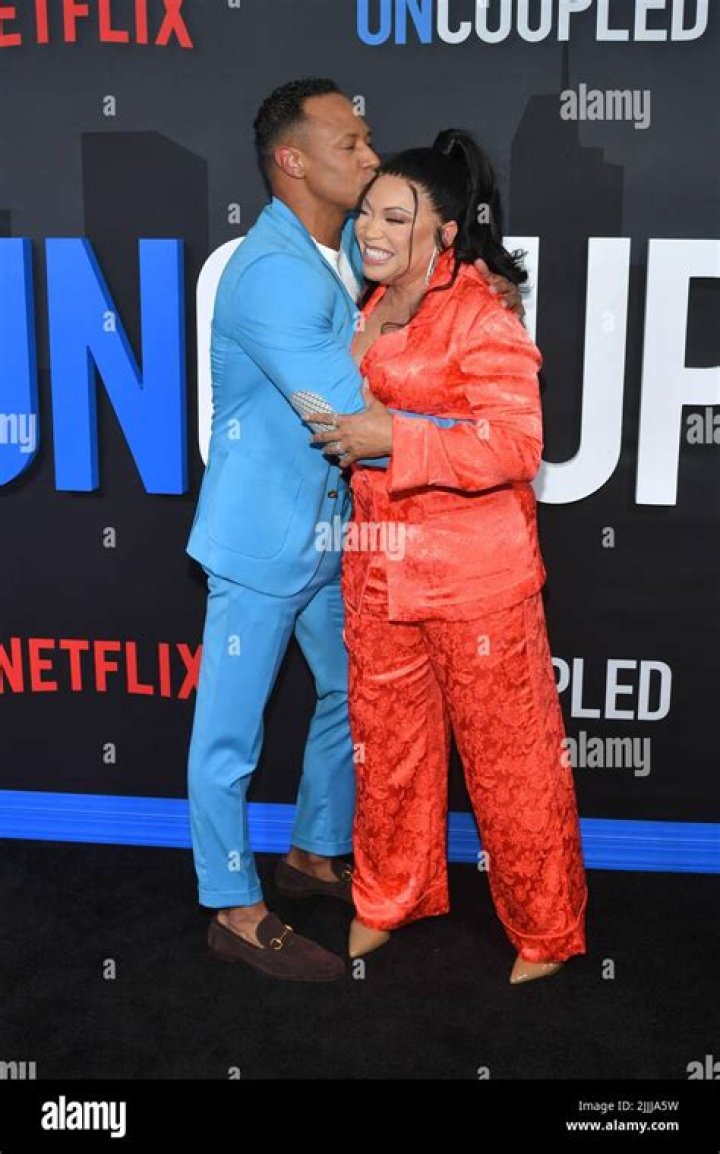 Who Is Emerson Brooks Wife? Dating Life And Relationship Details About The Netflix Uncoupled Actor